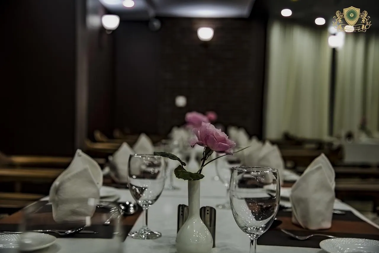 De Exotica Crest Hotel Shimla