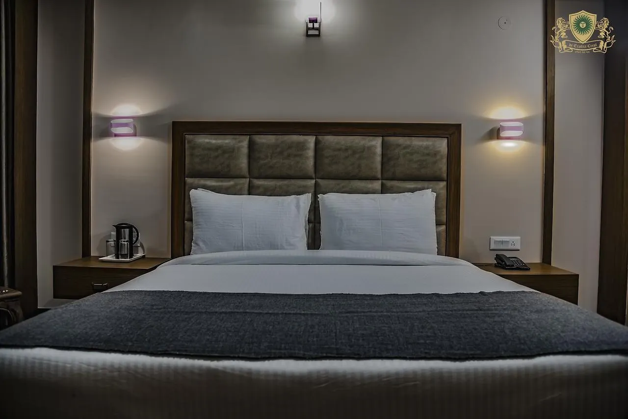 De Exotica Crest Hotel Shimla 3*,